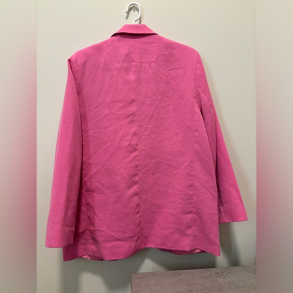 H&M Blazer - Picture 2 of 3